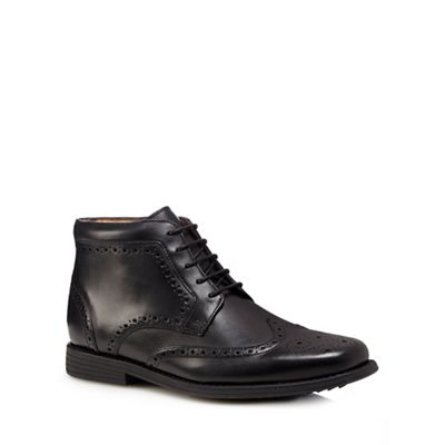 Henley Comfort Black 'Thames' brogue detail chukka boots